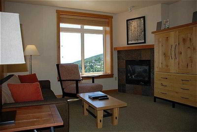 Schweitzer Mountain Resort White Pine Lodge แซนด์พอยต์ ภายนอก รูปภาพ