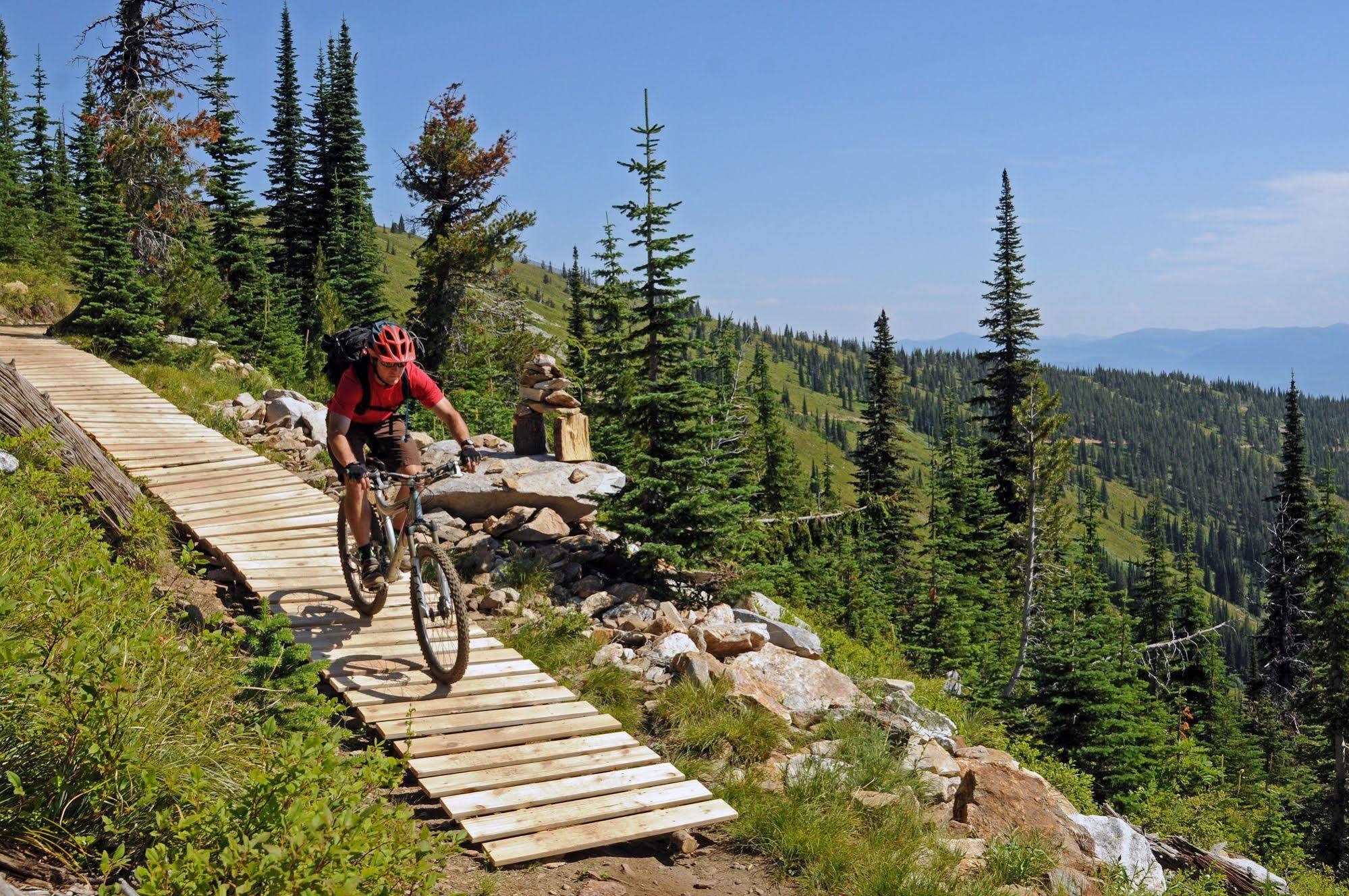 Schweitzer Mountain Resort White Pine Lodge แซนด์พอยต์ ภายนอก รูปภาพ